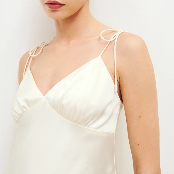 Reformation Edel Satin Top - Picture 9 of 10